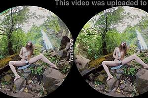 erotic beauty endza climaxes with vibrator on clit!