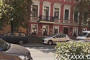 I give hot oral sex to a tricky agent during the interview