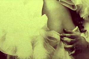 Wow, Check Out This Vintage Erotic Animation Classic!