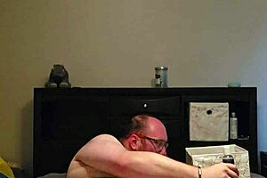 scottybear's solo anal fun with fleshlight