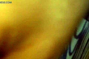 फ्रेंड की वाइफ मेरा लंड चूसती है हैंडजॉब के साथ, कुमशॉट एक्सप्लोजन!