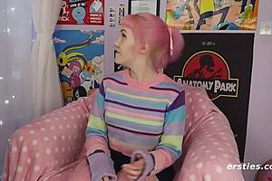 Sexy Evie Enjoys Double Penetration And Masturbation