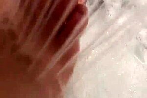 Hungarian Babe Removes Nylon for Shower