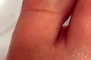 Hungarian Babe Removes Nylon for Shower