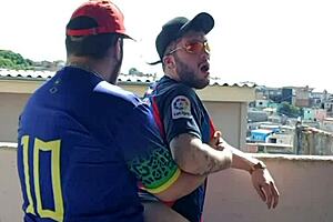 tbt comendo o novinho na laje com todo mundo da quebrada vendo - me chame para sua laje feat dorn