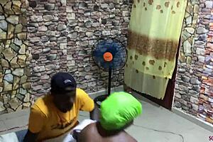 Did You Order Home Delivery? She Got Pumped And Creampied!