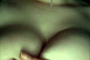 A lucky stranger scores nudes from amateur model joyliii