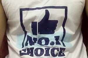 Gay group of twinks engage in live blowjobs and sex