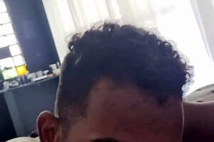 branquelinho tomou piroca grossa e preta no cuzinho 😈