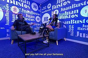 Violet Lover breaks cumming record with vibrator