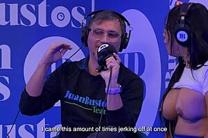 Violet Lover breaks cumming record with vibrator