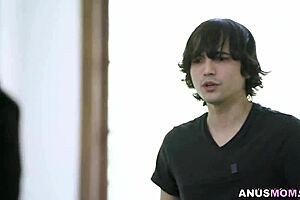 Ricky Spanish Bursts Huge Cum Load On MILF Stepmom Lilly James During Anal And Blowjob