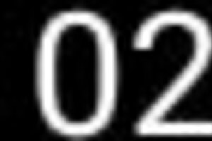 big splash on curvy lady with natural features