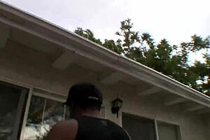 housewife fucks bbc - amateur milf quickie with big cock