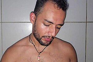 esperando um macho para uma boa sacanagem 😈