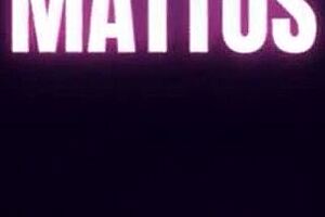 Na academia sem calcinha treinando com tesão