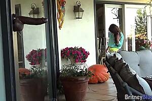 Britney Blue Masturbates With Dildo Outdoors!