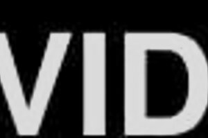 big splash on curvy lady with natural features