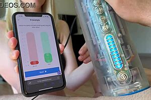 This automatic blowjob machine milks cum out 😜