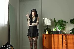 Sneaky intense sex with awlivv, step sister's hot bff