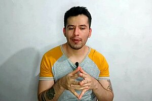 Young doctor gets penetrated by his boss, the mature doctor with a 23cm thick cock in the hospital cubicle 😏