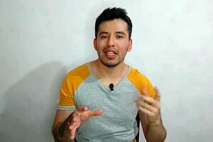 Young doctor gets penetrated by his boss, the mature doctor with a 23cm thick cock in the hospital cubicle 😏