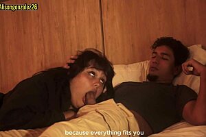 No puedo superar las ganas de follarme a mi hermanastra despues de verla acostada en mis piernas fantasiahardcoresex x alisongonzalez26