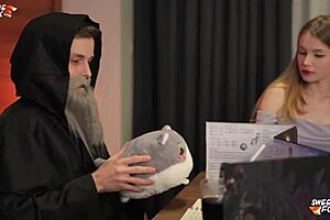 D&d adventure turns into big porn with cum on ass and fucking