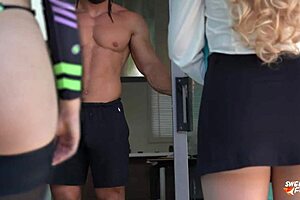 hot sex and deepthroat with redhead qt robot till pussy creampie