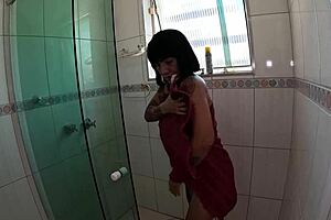 Milf shirley azevedo arrives in mansion for porn debut