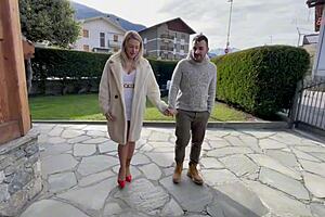 christmas gift huge cock in pussy while husband films