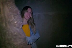 Drank vodka with juice, now handle that wet pussy!