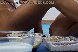 lesbian blondes rub food on tits and lick before toys 😋