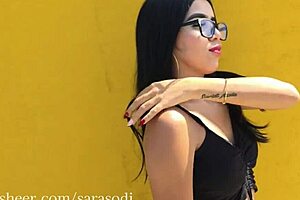 stranger on the street asks me a question and we end up at my house