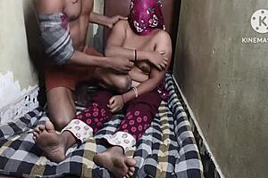 Indian wife enjoys desi sex with machine and toys in hindi full hd