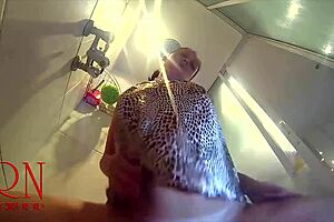 i spied on this young 18+ girl stripping naked in the shower room