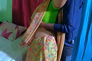 Noughty Babi Desi Romance Foreplay And Fucked On Bed By Her Brother-In-Law