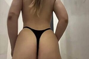 Extreme public fingering anal so hot