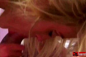 Manly Dude Can Handle Two Hot Blondes Riding Him in Bed