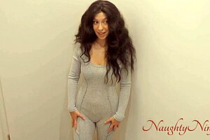 Hot neighbor: 'Impregnate me, my husband's infertile!'