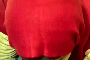 Mia Niqab exclaims, this is my first facial blowjob!