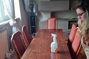 Limpei Mesa Do Vizinho E Tirei Calcinha Sera Que Ele Vai Gostar