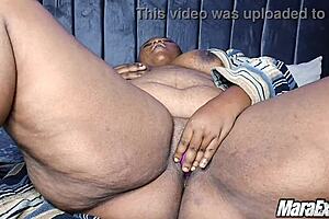 Ebony housewife Mara Exotic plays with creamy pussy