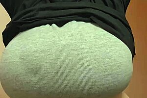 Oh, huge titty Sarah is so fat and BBW!