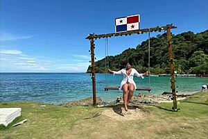 Fat curvy ebony woman loves strangers big cock in juicy sex