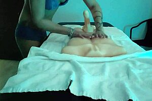 Sexy emy angel receives a beautiful massage with masturbation