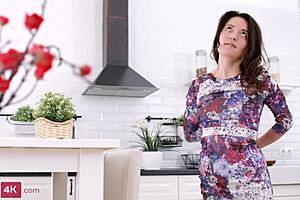 i gave roxy dee an anal creampie