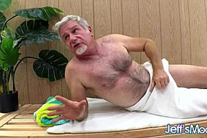 Curvy plumper Remi Ferdinand relaxes in a steamy sauna session