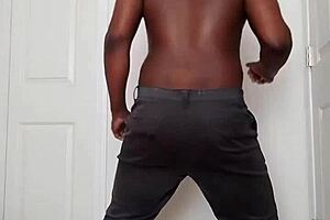 hey, check this wild dance i call the heartbreak llamasr, still going strong with anal.