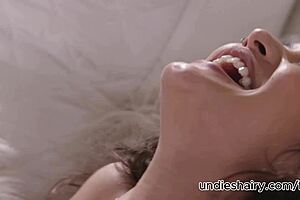 sexy petite 18+ lesbians aria lee and alex de la flor scissoring hard. they cum so intense, wow! 😍